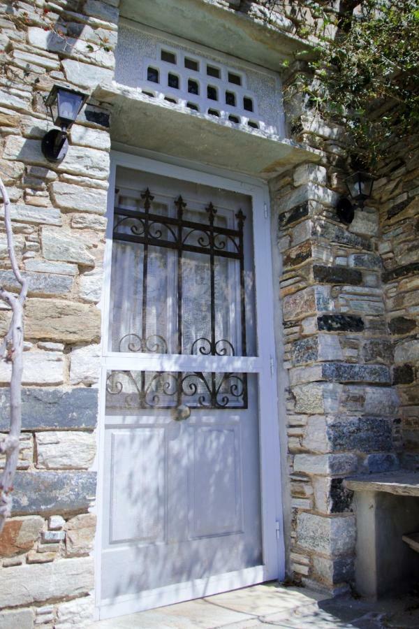 Cozy Guesthouse - Άγιος Ρομανός Εξωτερικό φωτογραφία